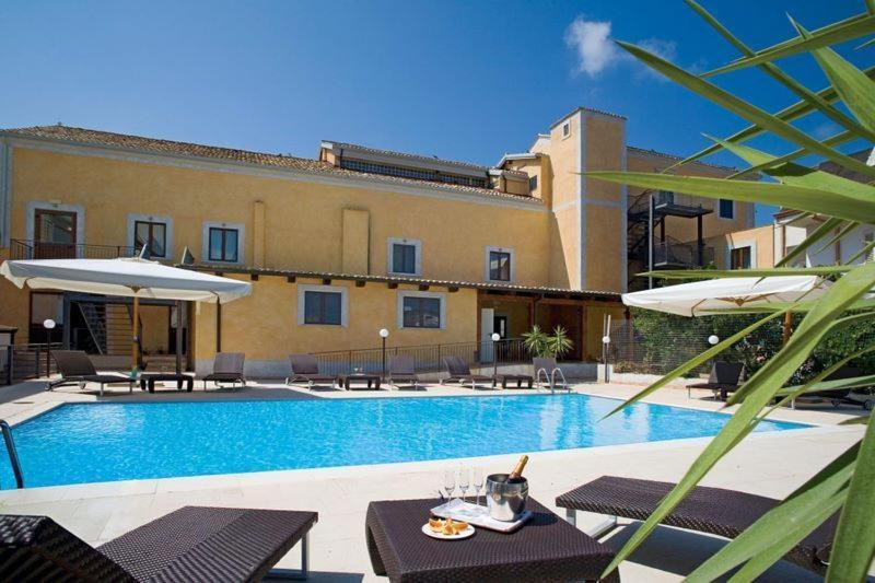 Hotel Palazzo Marzano Briatico Ngoại thất bức ảnh